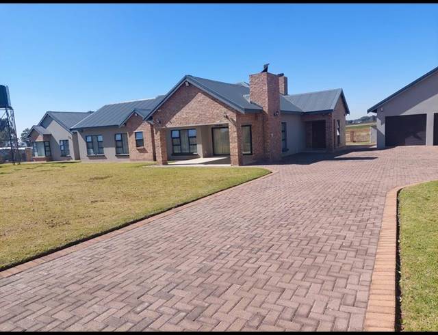 5 BEDROOM HOUSE FOR SALE IN RANDFONTEIN